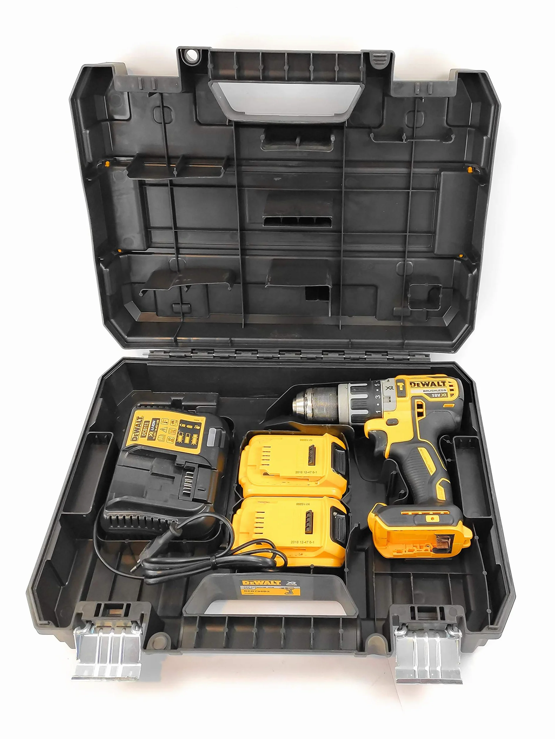 Dewalt DCD796D2-QW Wiertarko-Wkrętarka, Czarny/Żółty, 19 x 6,7 x 20,3 cm, 3,9 kg