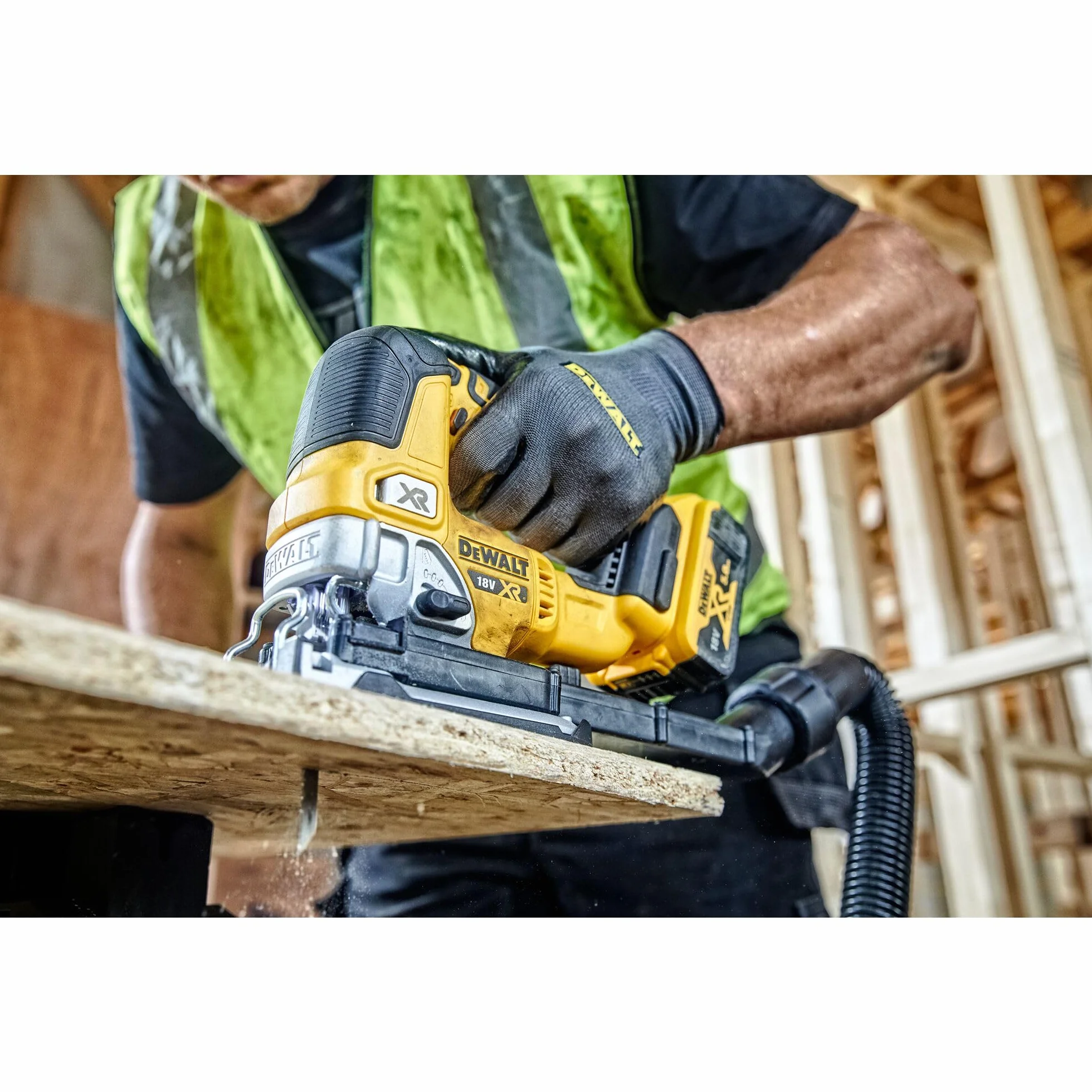Dewalt Wyrzynarka Akumulatorowa 135 mm Żółty